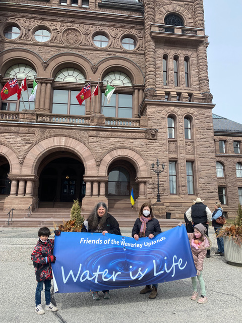 Water is life: at Queen's Park yesterday for World Water Day with Susan from @ClimateFast &amp; young people who need us to protect the water for the future. It was a good day with Indigenous leadership &amp; dedicated volunteers from <a href="/RescueLakeSimc1/">Rescue Lake Simcoe Coalition Coordinator - Jessica</a> <a href="/RGMC_Ontario/">Reform Gravel Mining Coalition</a> #WorldWaterDay #onpoli