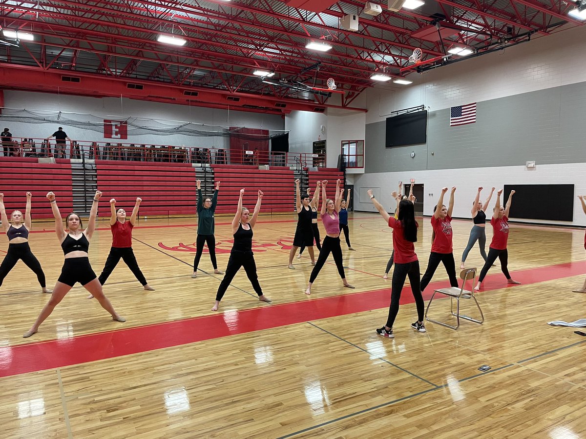 EDTAntlers's tweet photo. Thanks to everyone who joined us at the tryout clinic tonight!  Good luck to all of the dancers at tryouts next week! https://t.co/JAmEwqsKwE