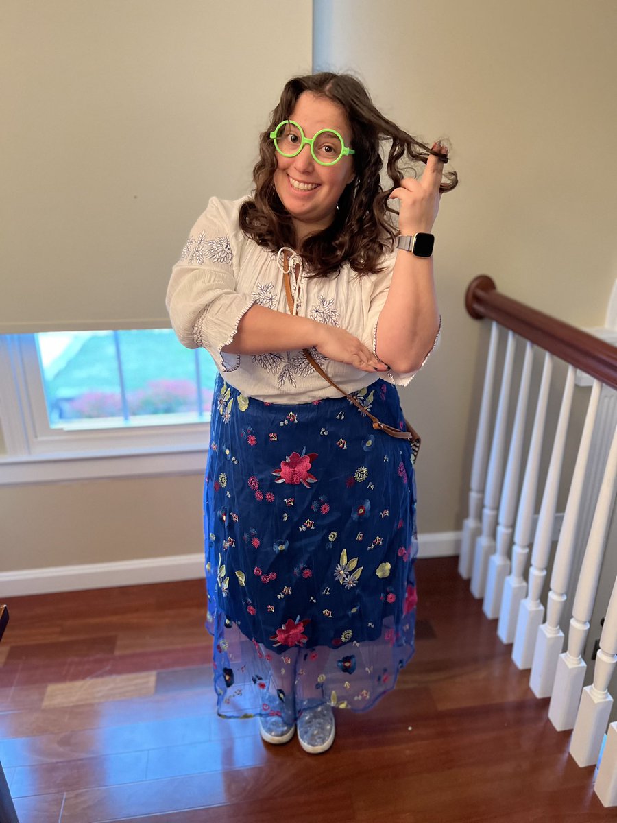 OMMNAACPS's tweet photo. It’s Character Day! Show us your spirit by tagging us in your Spirit Week pictures - @ommnaacps #OMMNSpiritWeek #OMMNPRIDE https://t.co/HXpRFj1Zux