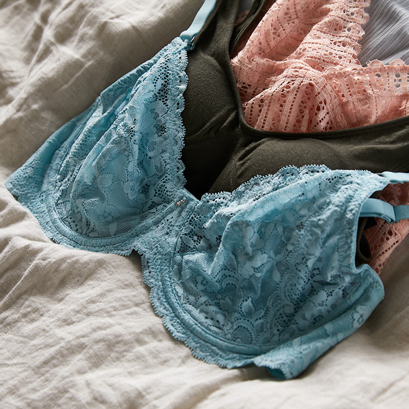 Wantable on X: The perfect outfit starts with the perfect intimates. 🔥  Refresh your top drawer with this limited time Bra & Panty Edit.    / X