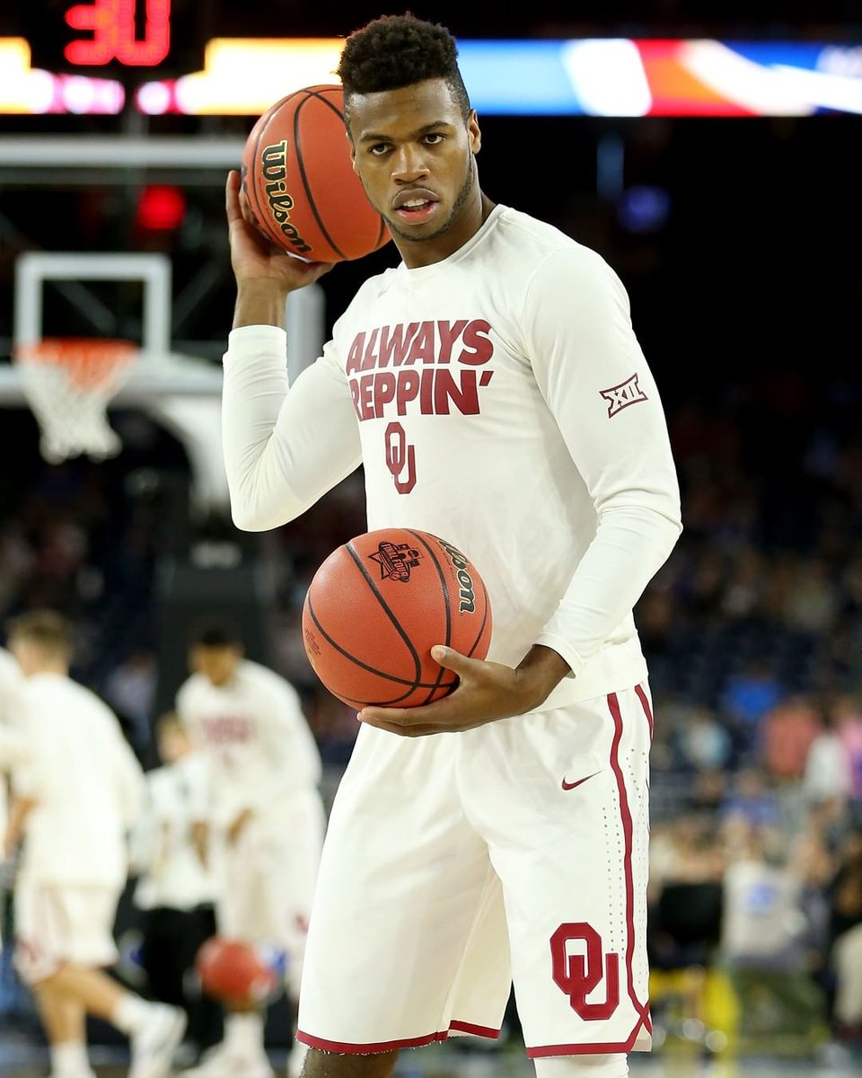 NCAA March Madness tweet media