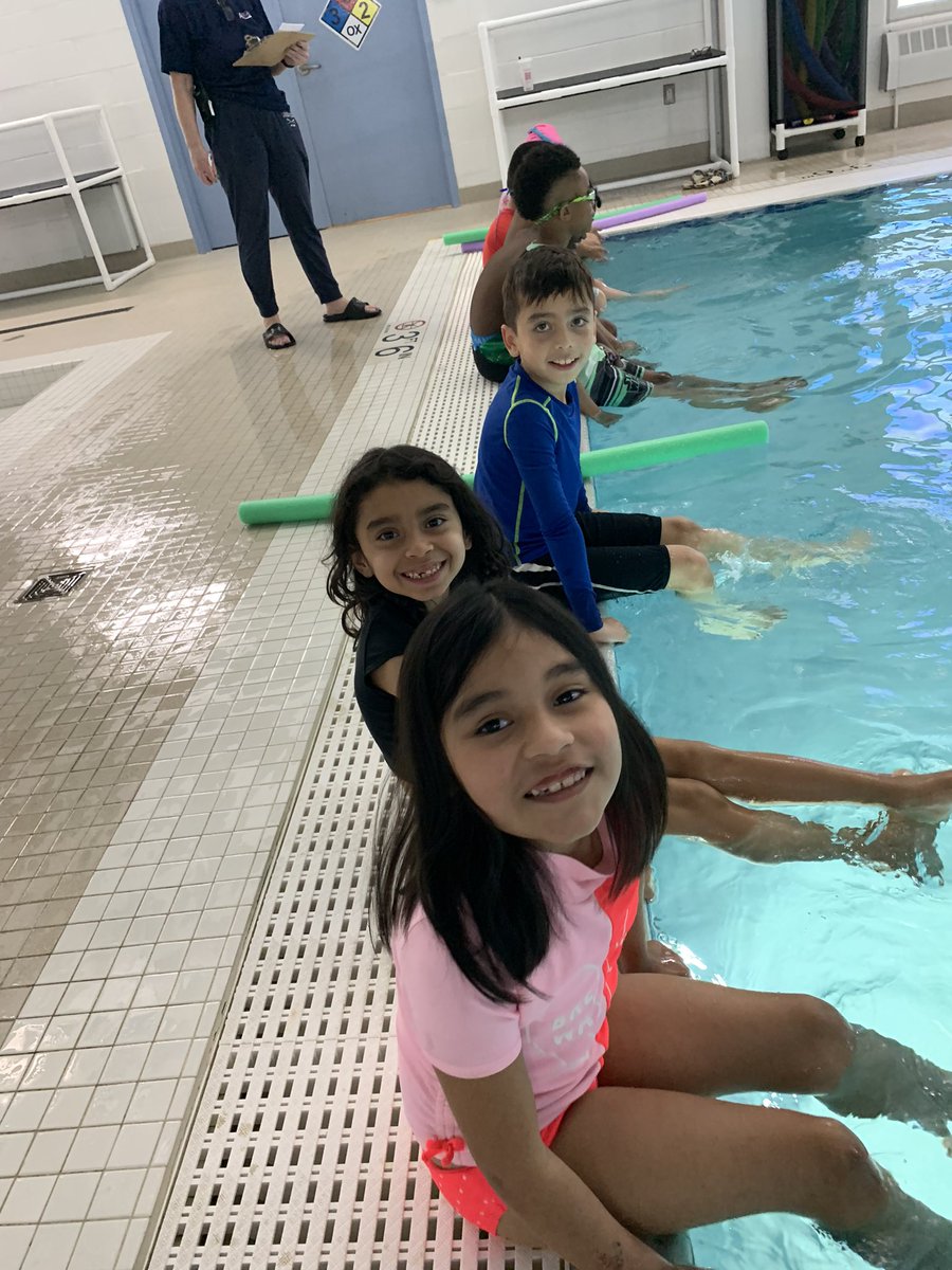 MeredithHudson1's tweet photo. Thank you so much @PWCSAquatics for hosting the water safety school. Ms. Hudson’s 2nd grade class had a blast! We will never forget this experience🐳💙 @DumfriesES @PWCSNews https://t.co/D1yb3bTQWh