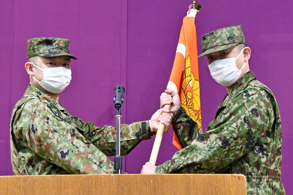 皇*マ様 陸上自衛隊 普通科大隊旗レプリカ 陸上自衛隊 第2師団【公式】 on X: 