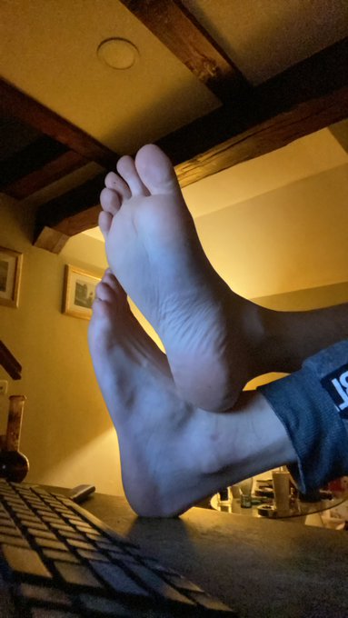 Good night 🥵 #SleepyFetish #footjop https://t.co/NjSlKn6pqa<a href="/tag/sleepyfetish"class="tags">#SleepyFetish</a><a href="/tag/footjop"class="tags">#footjop</a>