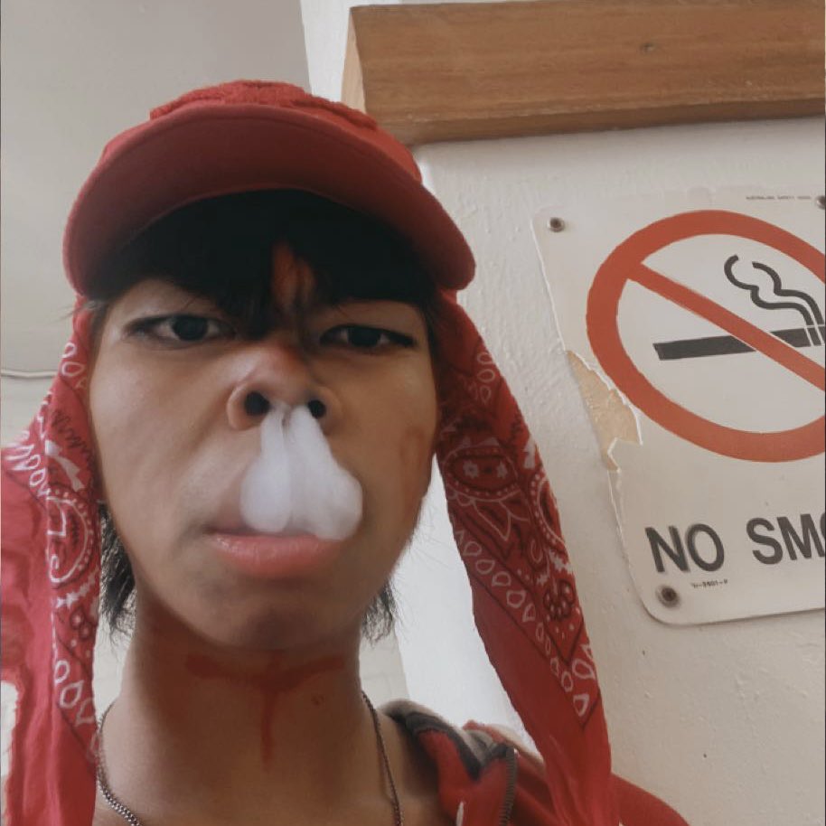nftlinglings's tweet photo. should we make this an NFT collection???? https://t.co/0lLzYcar1A