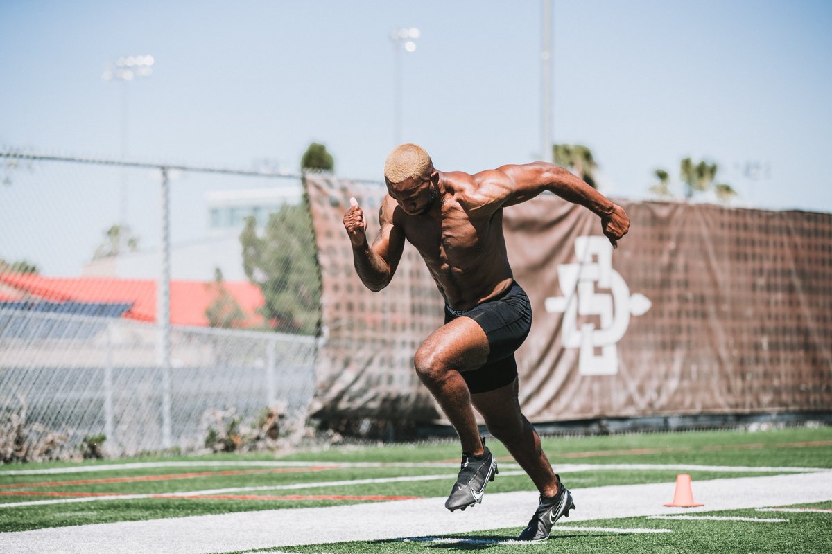 Jtruong53's tweet image. Selects from Pro Day // Tuesday, March 22, 2022
.
.
.

#AztecsForLife #GoAztecs