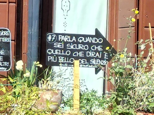 RobyPvn's tweet photo. Per questo me ne sto spesso zitto. #sayit #pontedelsilenzio #hush https://t.co/eHN7wAdIPc
