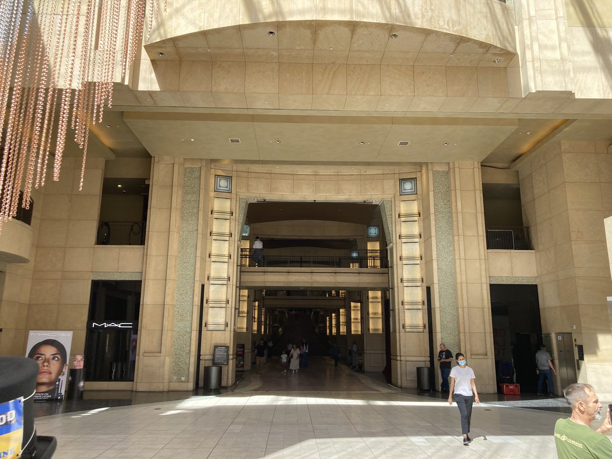 It’s #Oscars Week here in Hollywood, and <a href="/CronkiteNewsLA/">Cronkite News: Los Angeles</a> is on it! Be on the lookout for <a href="/Kemarroq/">Karen Marroquin</a>’s story soon.