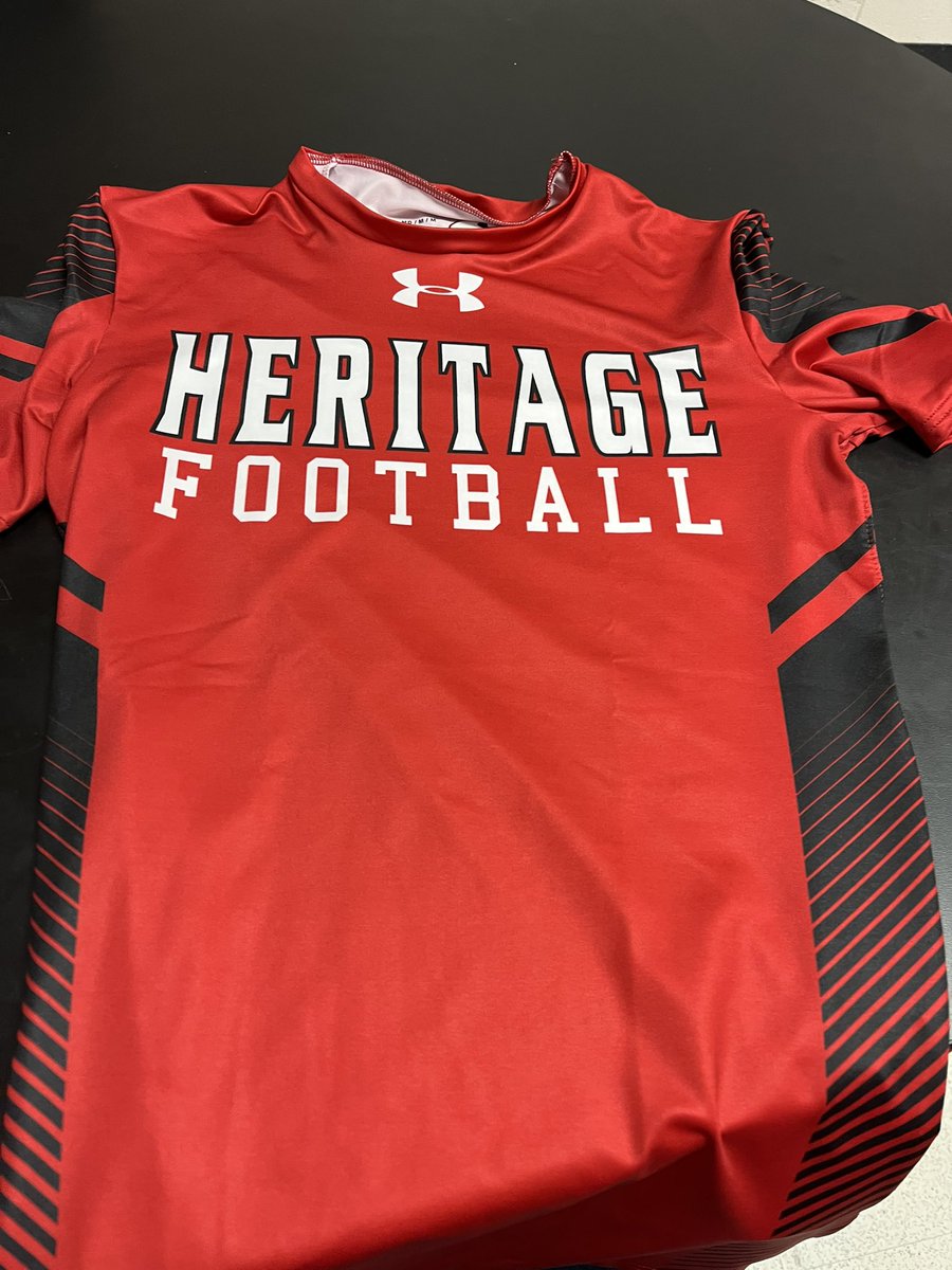 Thanks to <a href="/CheersSports/">Cheers Sports</a> for the great looking 7v7 Jerseys!! #Family
