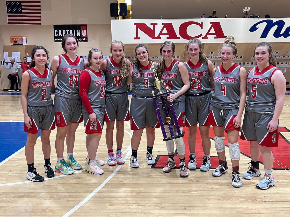 mpca_basketball's tweet photo. Thanks to @Mark323B and @323sports for our AWESOME uniforms! If you want durability and quality check them out for yourself! #DoitRight #323Day https://t.co/e9m7l9urwn