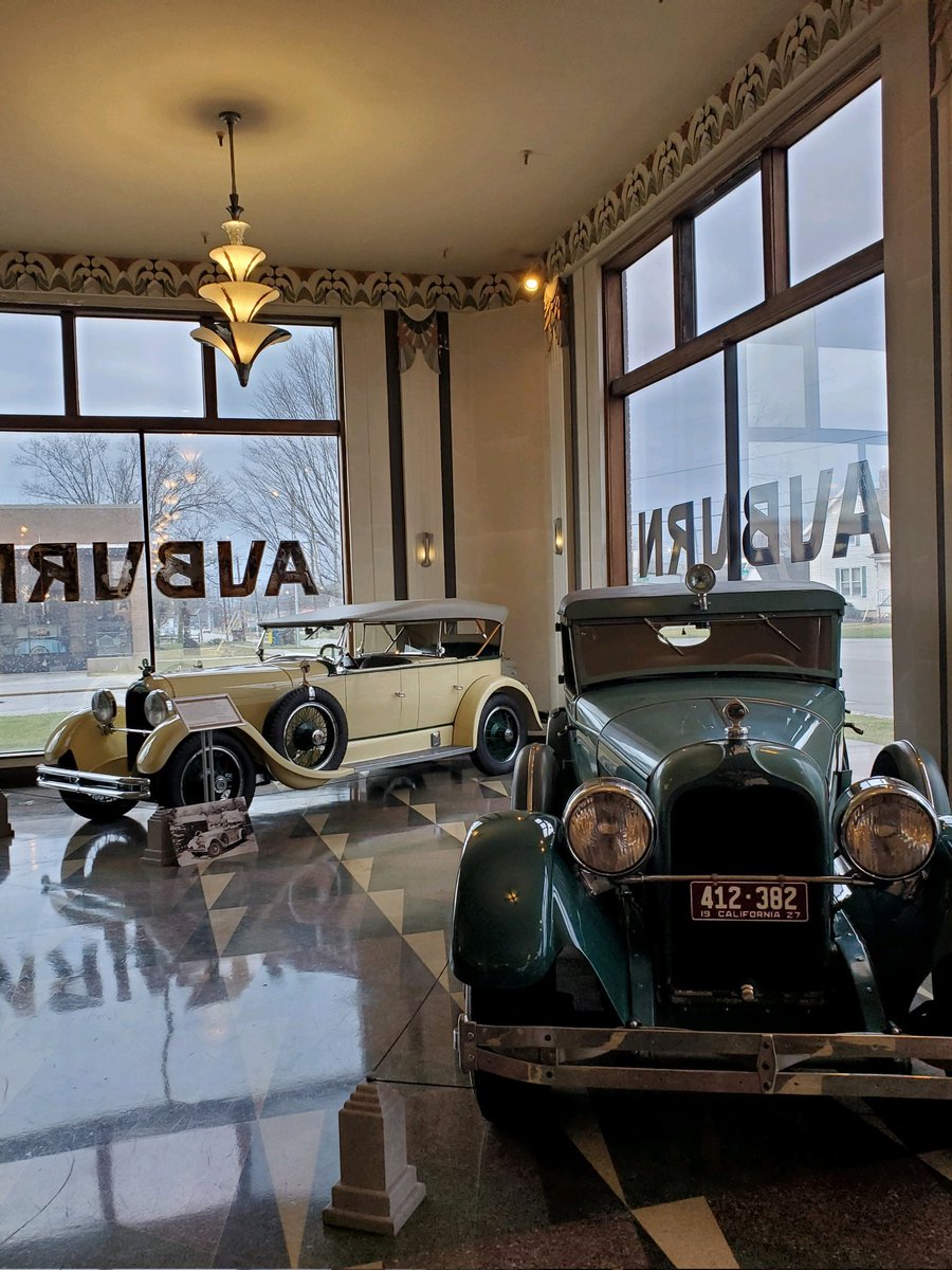 rdarends83's tweet photo. Great day at the Auburn Cord Duesenberg museum.   A first rate museum in Auburn, In. @ACDAM1974 https://t.co/ye3LxxYzDL
