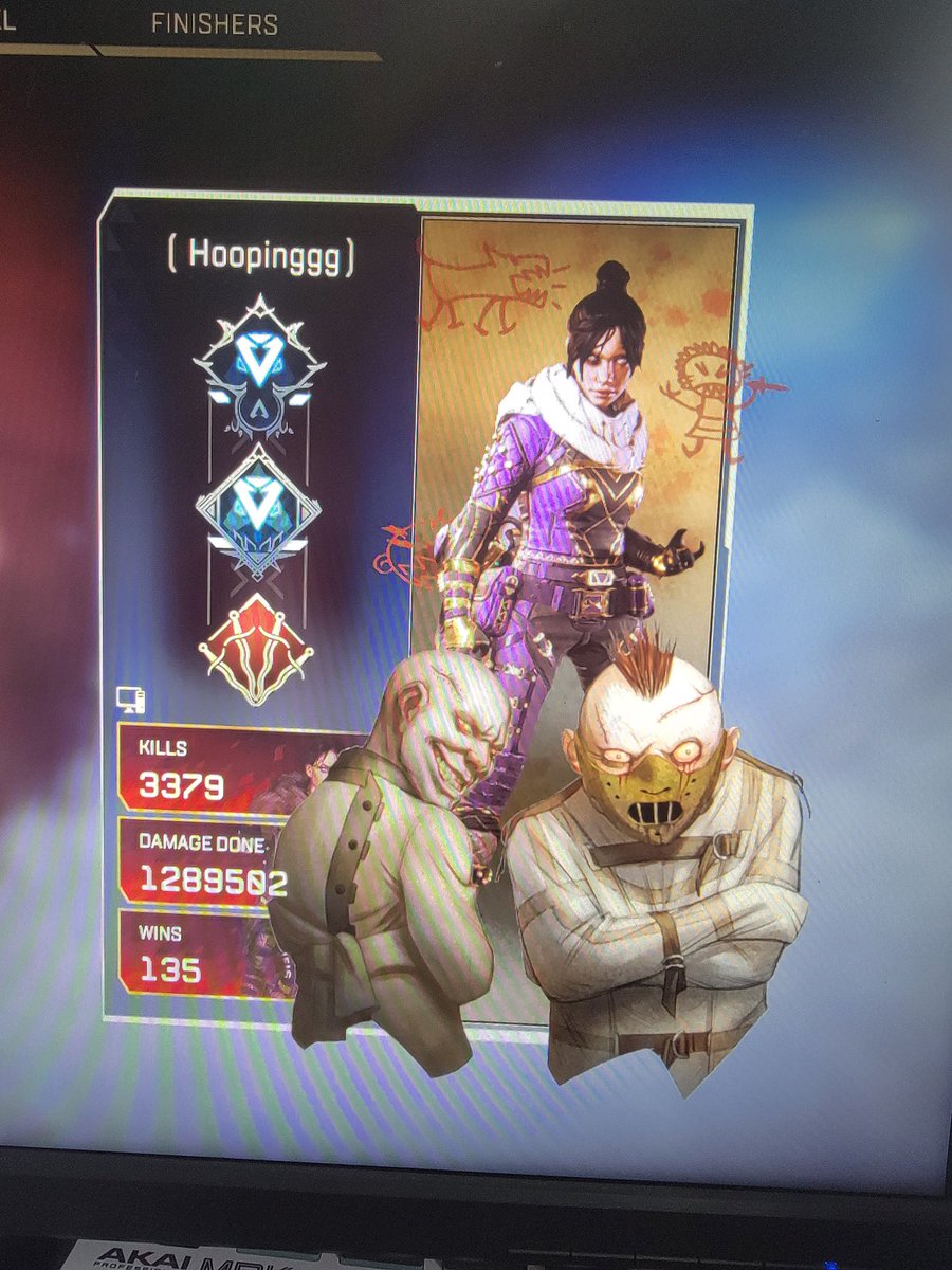 hoopinggg's tweet photo. Well time to become a gibby main, it was fun wraith. #ApexLegends https://t.co/g4CbKEDT38