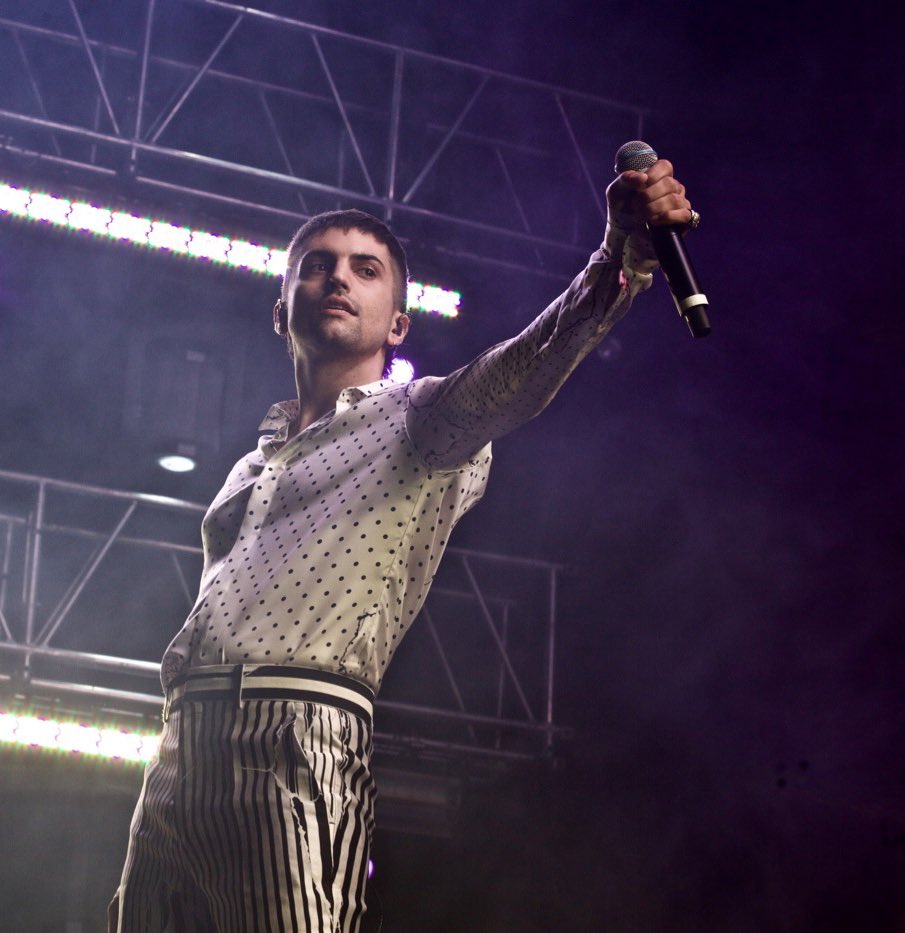mitchgrassi's tweet photo. https://t.co/pzoJPq7yOJ