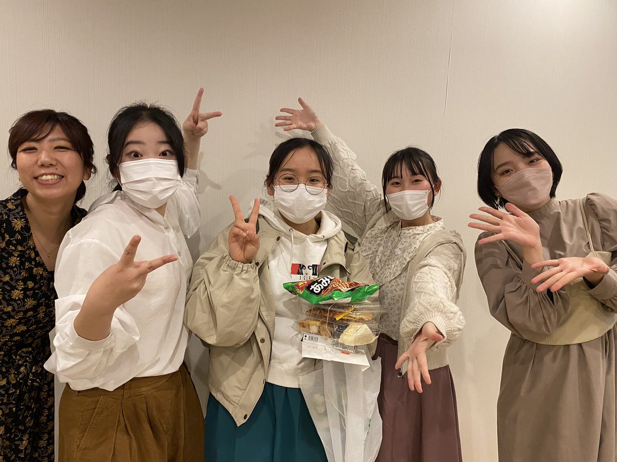 banshootnuts19's tweet photo. 改めまして、解散ライブ
#IMPLUST播しゅーなっつ！
播しゅーなっつ！の出荷祭
応援いただきまして、誠にありがとうございました！！

3年間の活動を経て、これからそれぞれの道を歩みます🌸
共に歩んだ時間や出逢いに感謝。
また会う日まで。
Since 2019.1.19〜2022.3.23🥜 https://t.co/D39skIWA5B