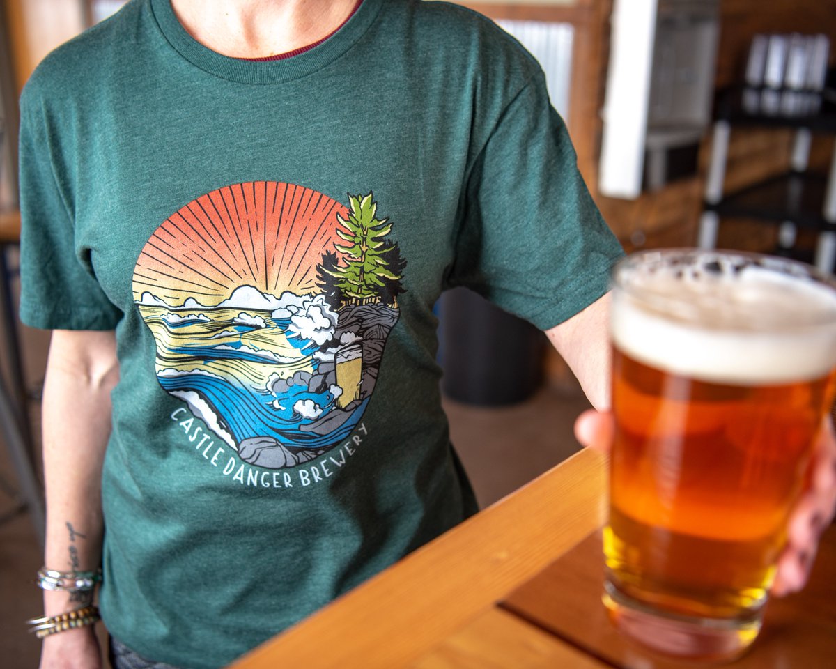 cdangerbrewer's tweet photo. Our newest tee was created in collaboration with Wild Tribute. Wild Tribute donates 4% of its proceeds (revenues, not profits) to support our parks, forests, and public lands. 🏞
Available online or at our taproom in Two Harbors. 🍻
#wildtribute #castledangerbrewery #4theparks https://t.co/RzfP4Fm4Fw