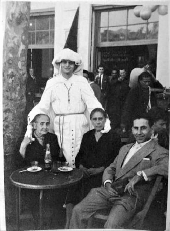 No hace tanto la Semana Santa era muy diferente. Situaciones impensables hoy en día.