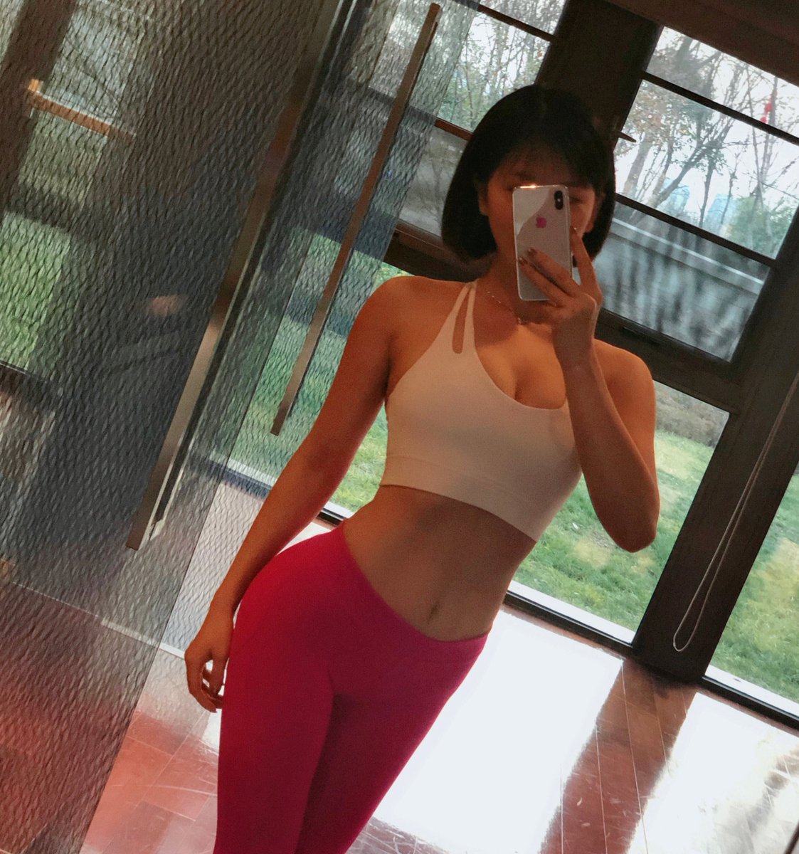 humberemp's tweet photo. Life lies in exercise, health lies in exercise, find happiness in exercise, and your persistence will eventually reap good things. #gymgirls #Life https://t.co/S5vVBUpWQ0