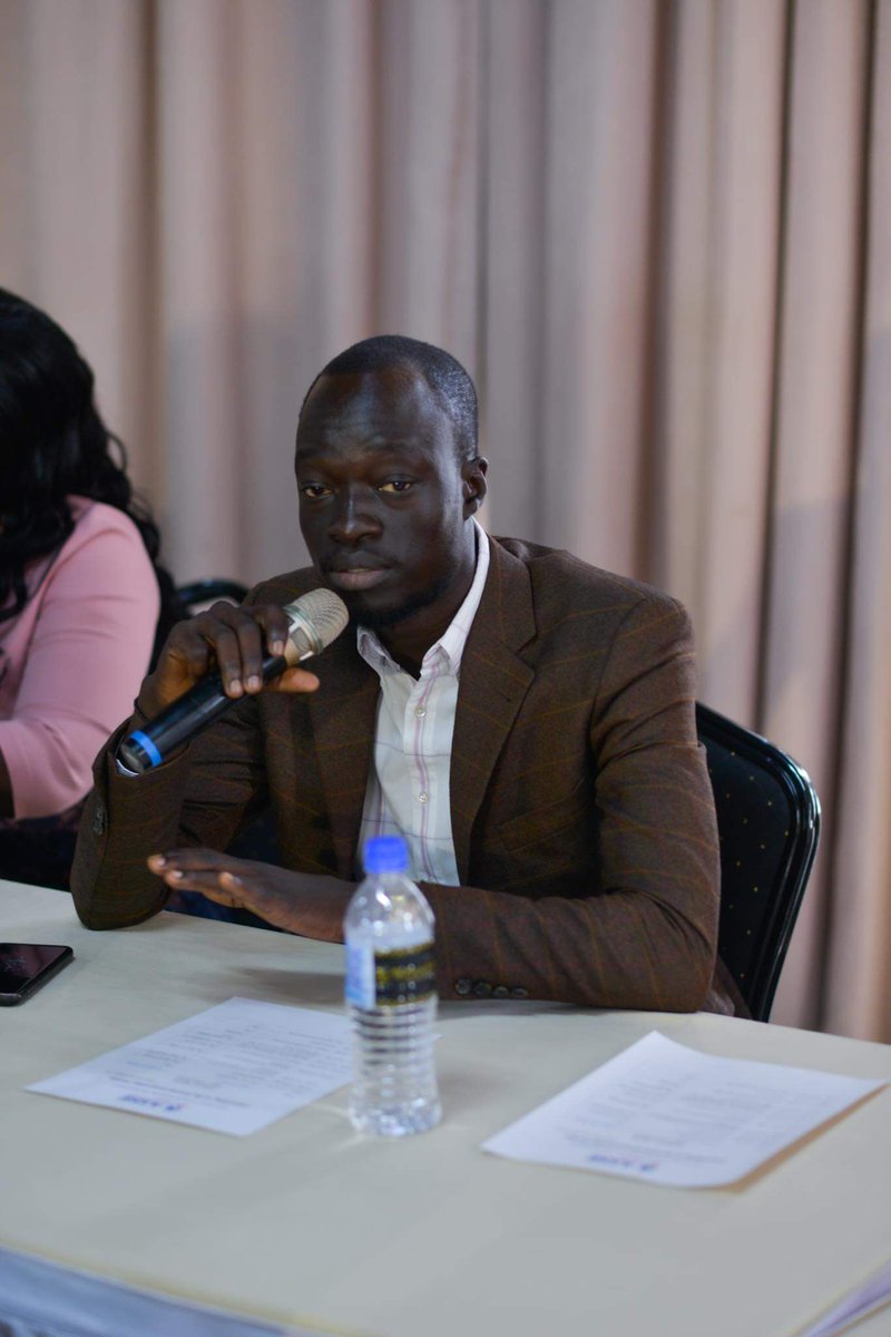 wanilokulang's tweet photo. Our discussion today at the Young Entrepreneurs Forum focused mainly on the need for financial literacy and support to small and medium enterprises as a way of creating more jobs and stabilizing our economy. Let's keep up the good work. https://t.co/8205j8SWzH