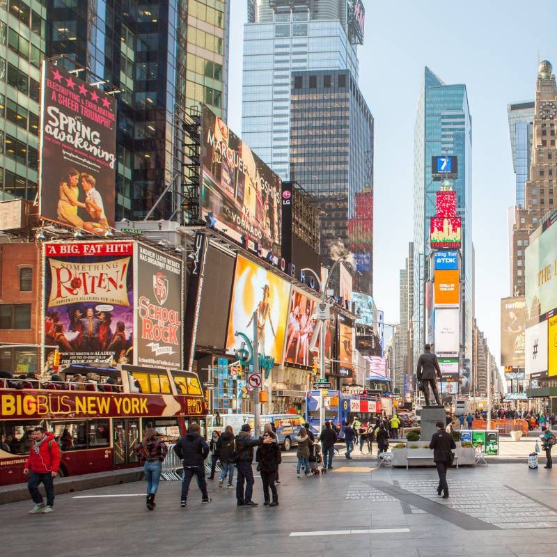 DoetsReizen's tweet image. (Her)ontdek New York! 🗽 De stad bruist en barst opnieuw van de energie. Terug in ons aanbod: Art Deco hotel @HotelEdison op steenworp afstand van Times Square en de theaters van Broadway. Boek @DoetsReizen: doetsreizen.nl/reizen/stedent… I❤️NY

#newyork #nyc #stedentrip #citytrip