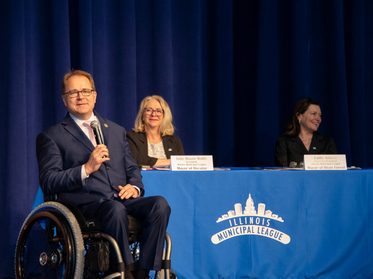 2022 #IMLLobbyDay Legislative Briefing. <a href="/MayorMooreWolfe/">Julie Moore Wolfe</a>, Director of Legislative Affairs Mitchell Remmert, Senate President <a href="/DonHarmonIL/">Senate President Don Harmon</a> Senate Republican Leader <a href="/DanMcConchie/">Dan McConchie</a>