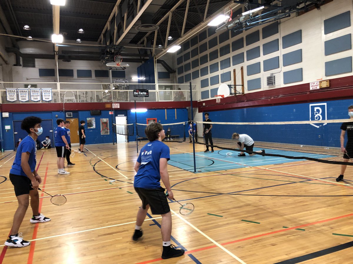1er tournoi de badminton en 2 ans pour @WICVoyageurs. Belles victoires des trois équipes (Bantam, Midget et Juvénile). Nos équipes sont en feu!🏸🔥@WICMtl