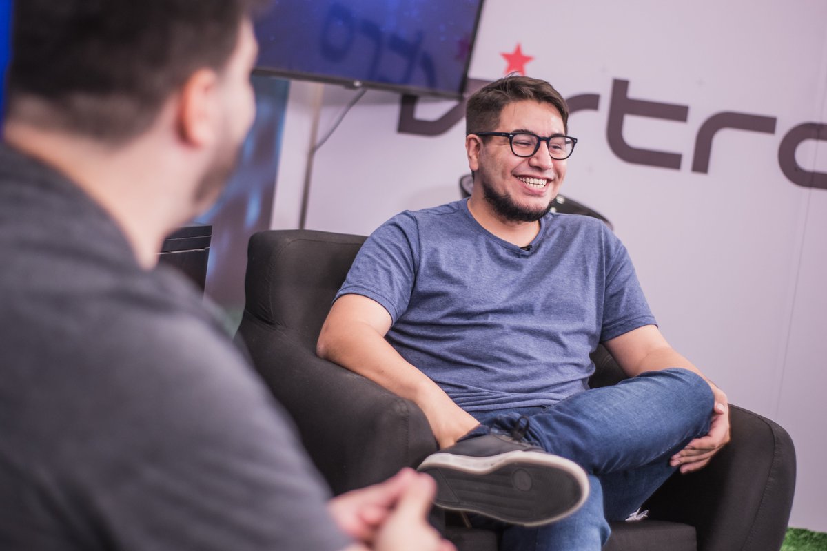 LA SELECCIÓN FORMATIVA DE IESA ARGENTINA TIENE NUEVO DT 🇦🇷 🎮

Enterate quién es en esta entrevista que le hizo <a href="/JuanmaViera27/">Juanma Viera</a> en los estudios de <a href="/IESALatam/">IESA Latam</a> 🎤

Mirá la nota en nuestro canal de Youtube ⬇️

🖥️ bit.ly/NuevoDTSelecci…