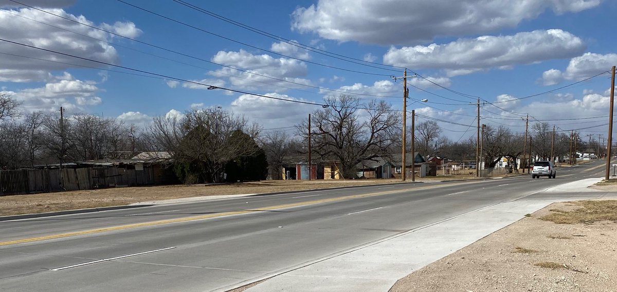 CityofSanAngelo's tweet photo. As of today, Bell Street roadway construction is complete. 

For more information about the Bell Street project, check out this video https://t.co/59WGLgQWgH or visit https://t.co/NzvU9dzatf. https://t.co/D7uhvTyqmx