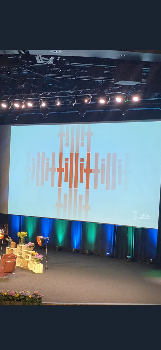 Hemma efter 2 dagars riktigt bra skolledarkongress, inspiration, utveckling, bra föreläsare o moderatorer men det bästa är när man blir lite utmanad i sina tankar…. Tack @skolledarkongressen