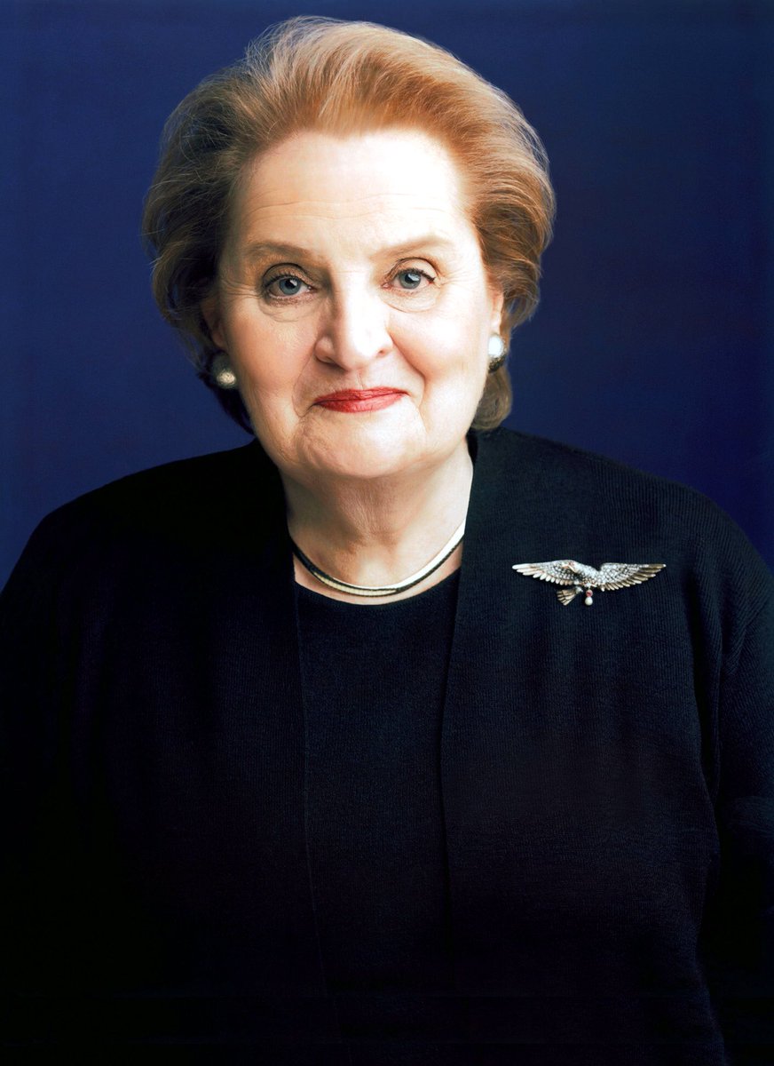 Madeleine Albright, Marie Jana Korbelová, (Praga, Checoslovaquia, 15 maig 1937 - 23 març 2022) , primera dona Secretaria d’Estat dels #EstatsUnits. Referent de la diplomàcia internacional.