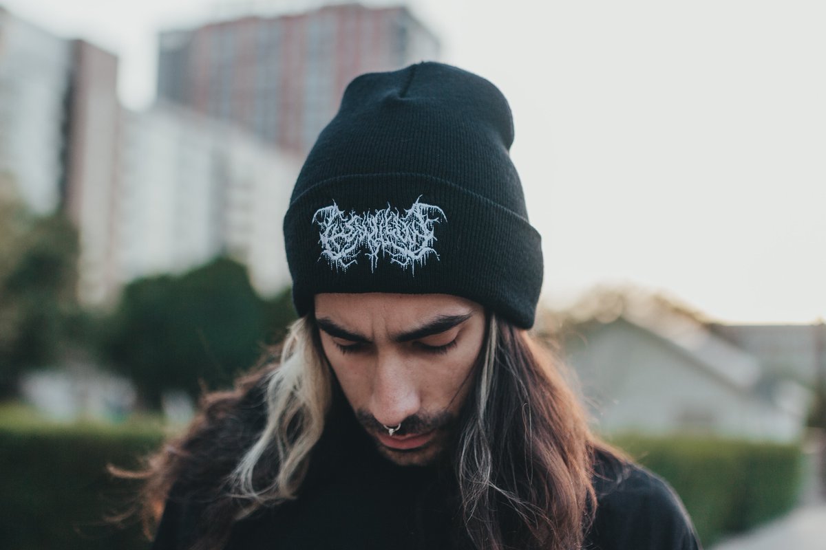 Tour leftovers are now up 👹
Limited size and quantity, act now.
//
thewillow.bigcartel.com