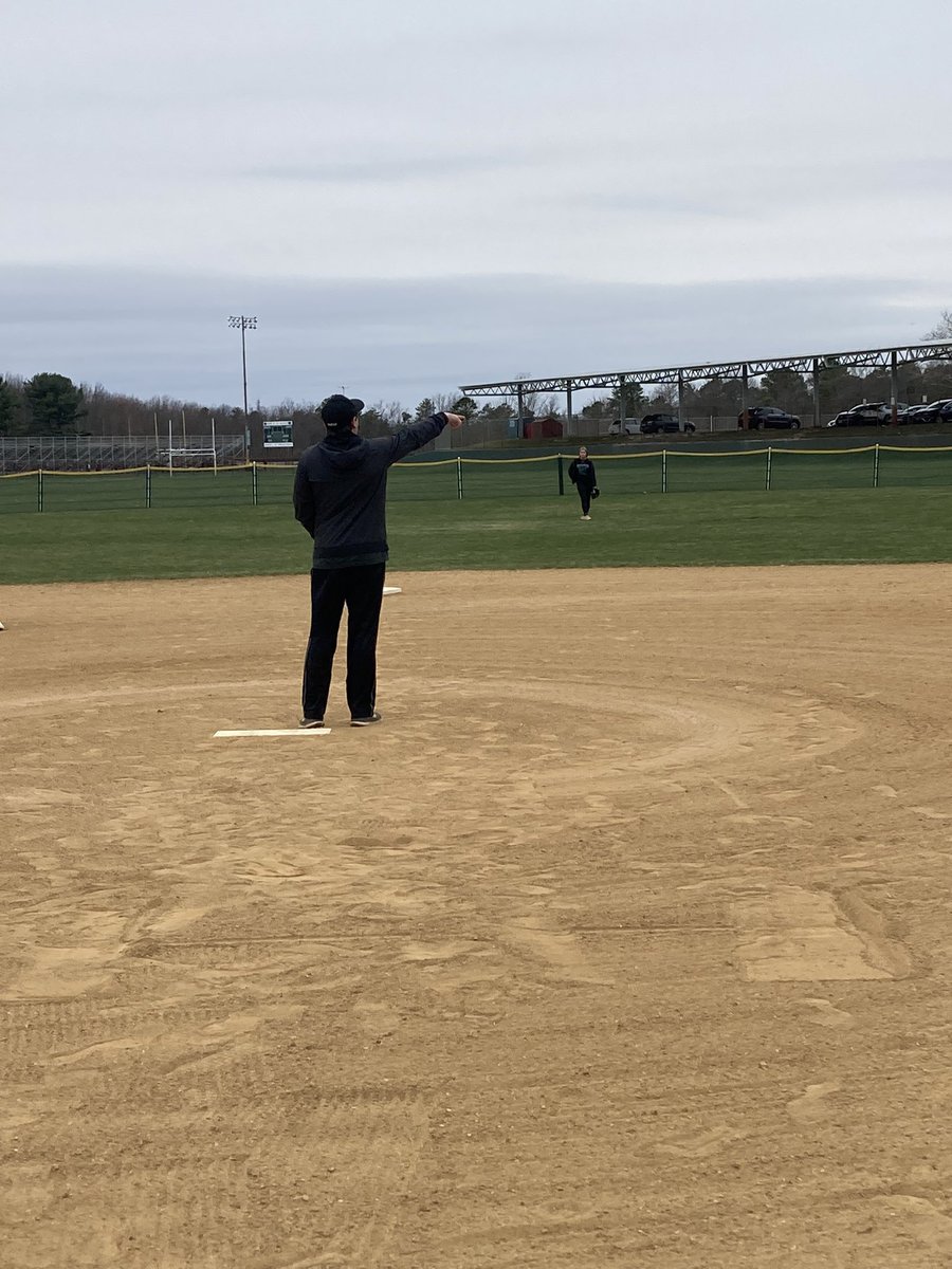 Raritan Softball tweet media