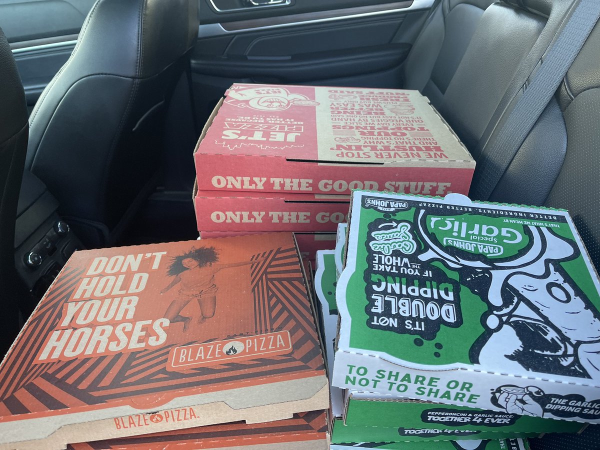 Okay <a href="/BeaumontMSColts/">Beaumont MS Colts</a> 6th hour PE in <a href="/FCPSKY/">Fayette County Public Schools</a>! Pizza Delivery skating game tomorrow courtesy of <a href="/Sk8timePrograms/">Skatetime</a> curriculum. Thanks to all of the local pizza joints for their FREE pizza boxes to make this happen. More footage to come tomorrow!