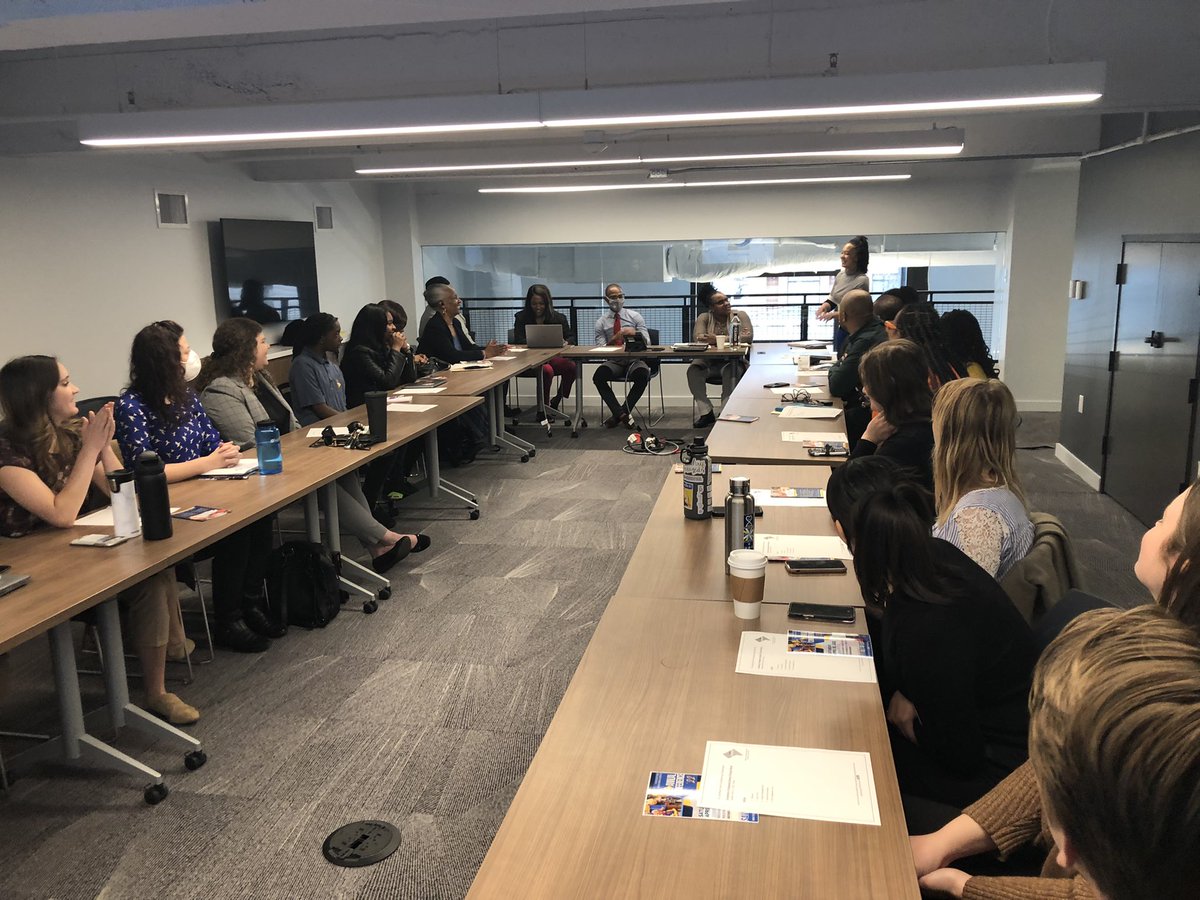 ccphelps1's tweet photo. #UASSW MSW DC students at the FarSoutheastFamilySupportCollaborative learning about their great work!

#WhereLegendsAreMade
#RollTide
@UA_SocialWork https://t.co/KN0FyOXHRh