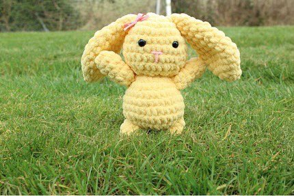 Animalfarmxx's tweet photo. New additions to our shop!!! Just in Time for Easter #easter #springtime #crochet #animalfarmbycaoimhe #amigurumi #etsyshop https://t.co/ACr3M9D4aj