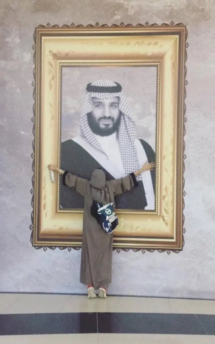 Lem_ke1's tweet photo. @saria012 @AzizbagBag #ولي_العهد 

ونحن نعيش تحت قائد محنك .. الا يكفينا فخر وانت قائدنا ؟ 💚

قائد عظييييييييييم لشعب كريم 💚💚💚💚💚💚💚💚💚💚💚 https://t.co/UCQFxkvWEC