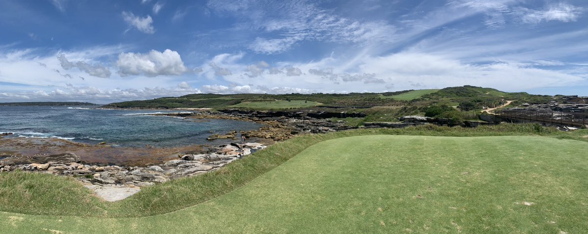 RobKoenigTennis's tweet photo. @nathanbaugh27 The New South Wales golf Club is pretty special. #BotnayBay @colin_fleming https://t.co/1QuwcxaoOh