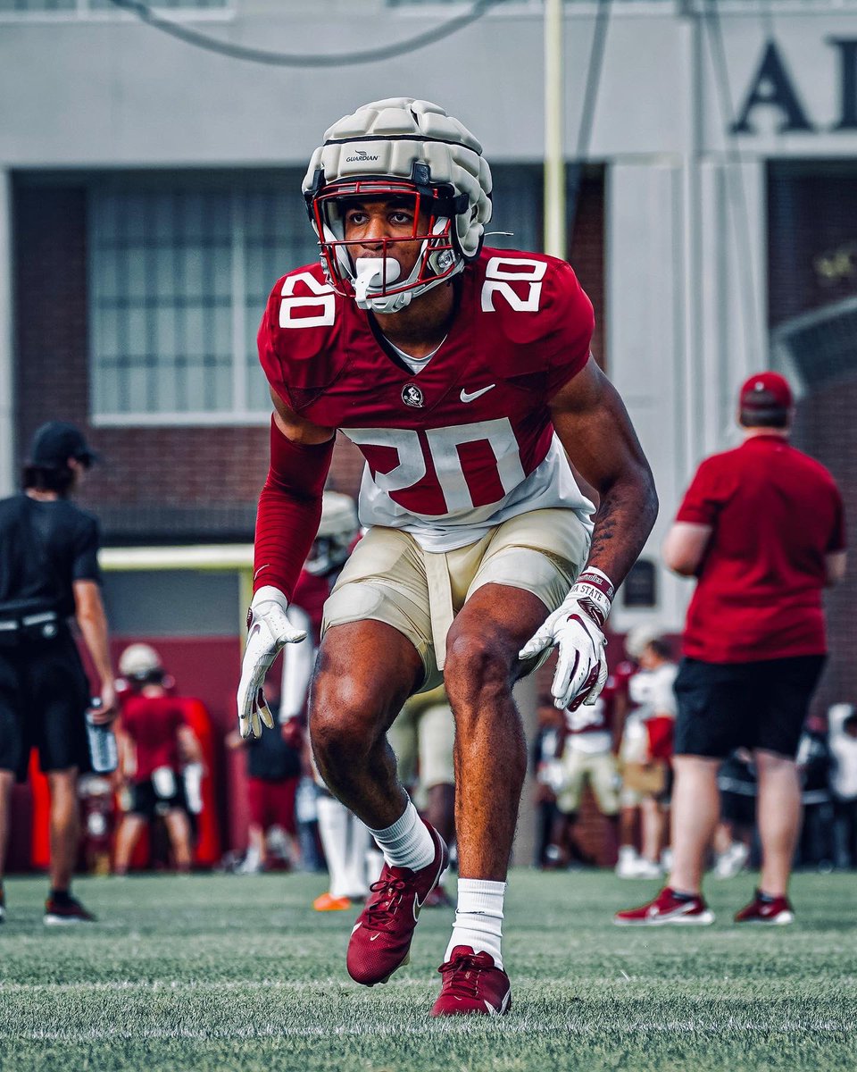 Azareyehthomas's tweet photo. Soon as you don't have nowhere to go, GOD gone show a way. Just show some faith. Take it like a soldier, even
soldiers pray. ✝️
#ForYouMama❤️ https://t.co/qSHnJl5OYH