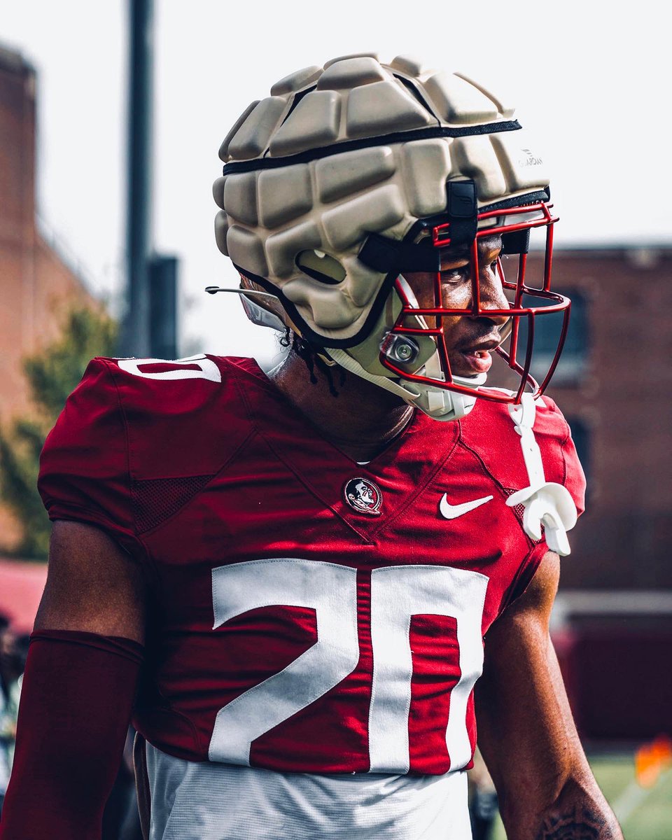 Azareyehthomas's tweet photo. Soon as you don't have nowhere to go, GOD gone show a way. Just show some faith. Take it like a soldier, even
soldiers pray. ✝️
#ForYouMama❤️ https://t.co/qSHnJl5OYH