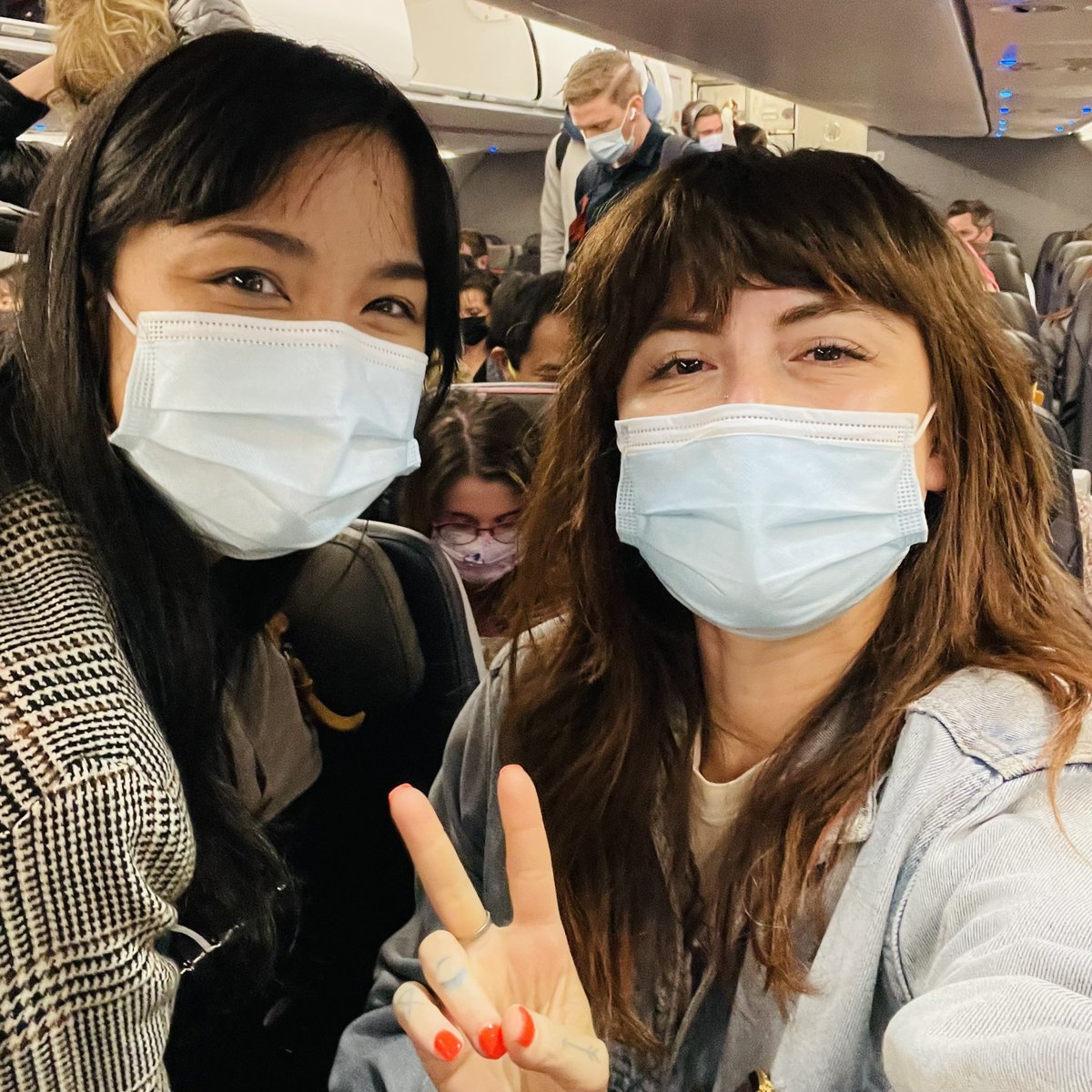 met screenwriter/director <a href="/NadineTruong/">Nadine Truong</a> on the LAX > PHL flight to #awp22! can’t wait to network &amp; reconnect w everyone!