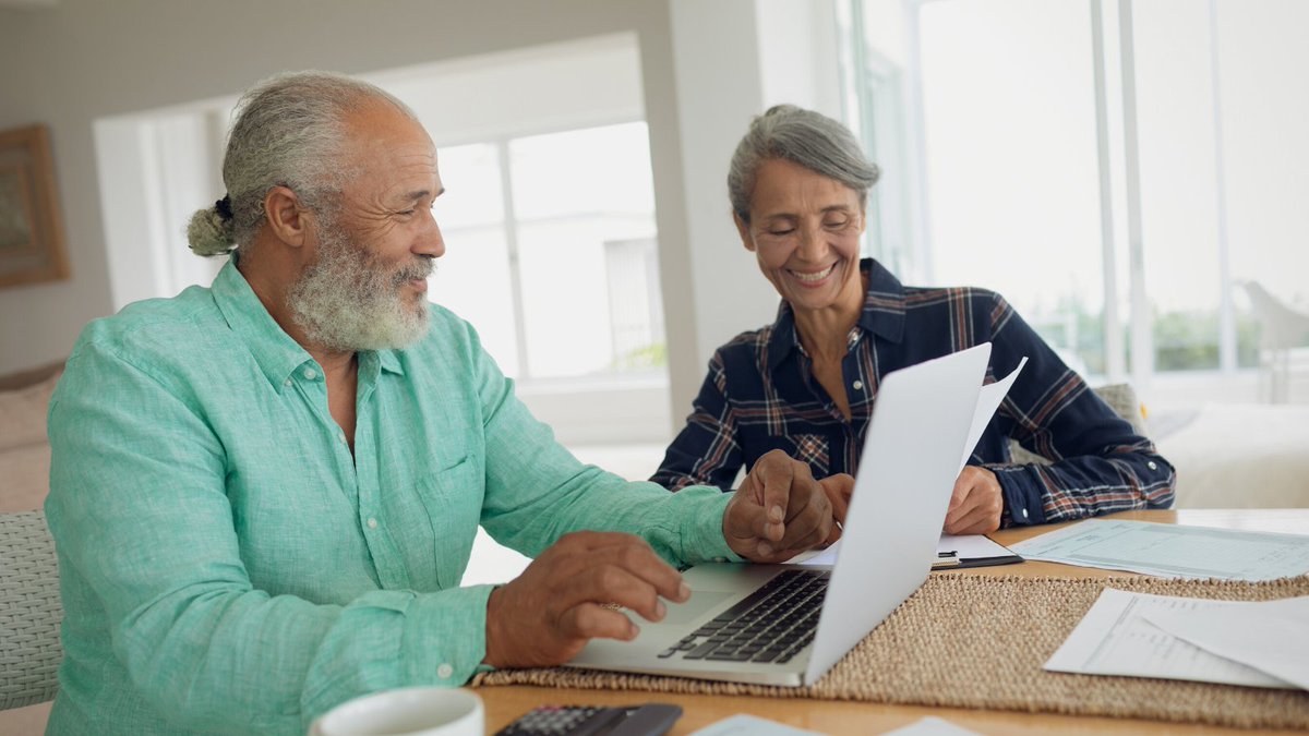 unitedwaypa's tweet photo. Tax Day is just a month away! File your taxes for free at 💻 https://t.co/kGiboBoXpT. There is no income limit, and phone support is available. Get all the tax credits you deserve this year! 

#CTCWorks #EITCWorks #MyFreeTaxes https://t.co/Qh1ubQaTy3