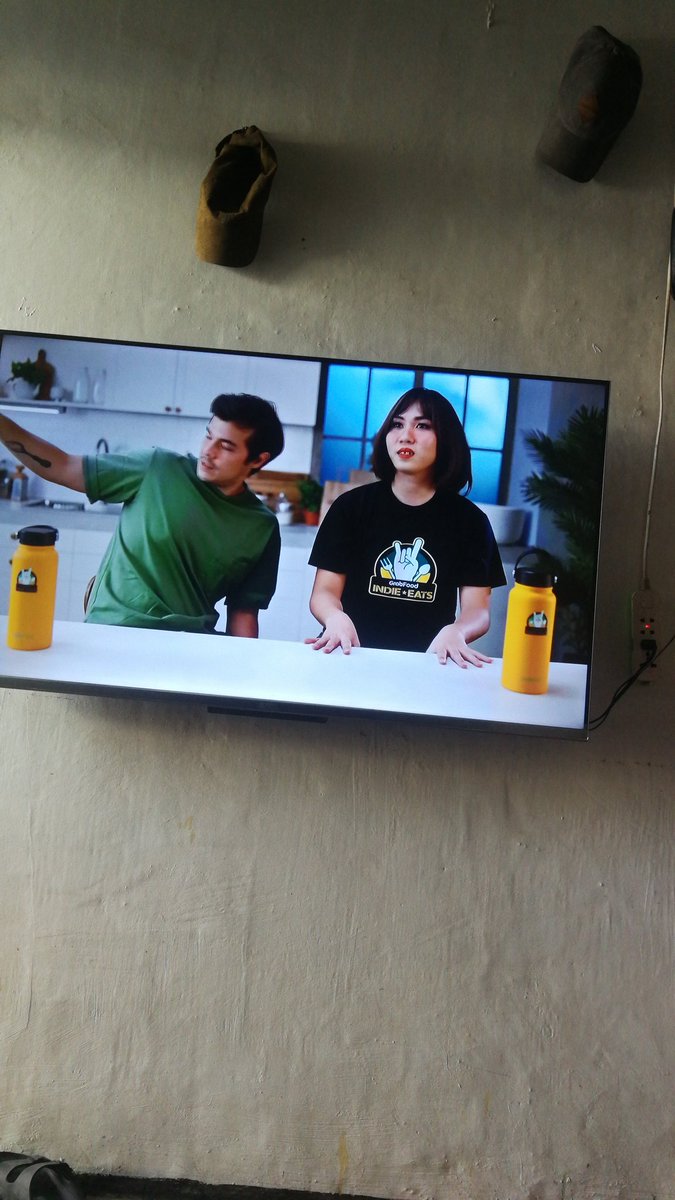 LT!!!! ANO BA YAN MIII! KALAT MO!!! HAHAHAHAHAHAHAHHA <a href="/Itssassagurl/">Sassa Gurl</a>