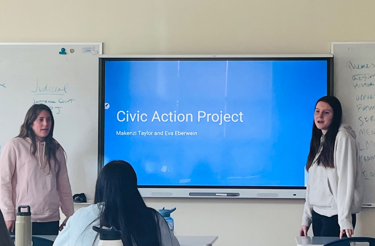 lblakedavis's tweet photo. Proud of the Seniors for demonstrating activism through their Grade 12 Civic Action Projects👏🏻⭐️ @AaronRobb5 https://t.co/OPEqE21URO