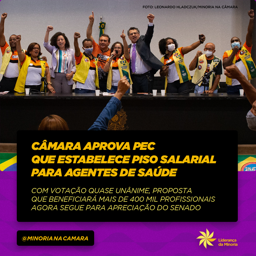 governonacamara's tweet photo. Com a exceção do partido NOVO, todas as bancadas orientaram pela aprovação da #PEC22. Para o líder da Minoria, @AlencarBraga13, a vitória dos agentes de saúde é mais do que merecida:
"Pelo trabalho que vocês realizam diariamente e também pela luta que fizeram aqui no Congresso" https://t.co/kSAu1t4cQe