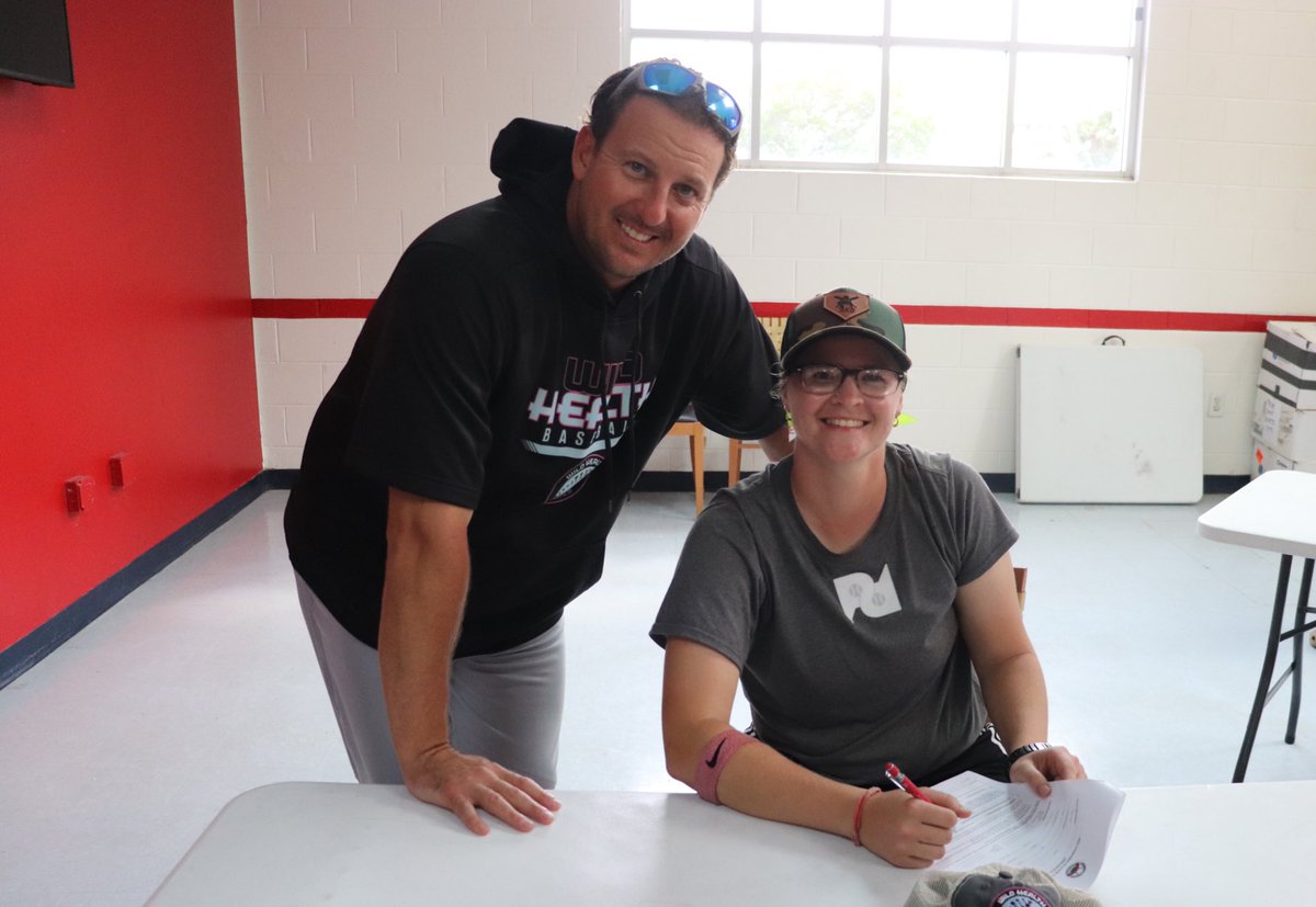 WHGenomes's tweet photo. Started the day discussing drinking @dirtybirdscwv’s forbidden tarp soup. Ended the day making a little history with Alexis Hopkins. GOOD TIMES IN THE @AtlanticLg! https://t.co/YPcf9eXyKd