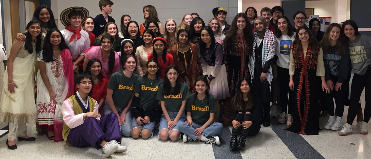 Thanks to all of the amazing chefs who prepared delicious food from around the world to share with us at this year's Taste of Homestead. Over 600 guests enjoyed learning about many fascinating places and sampling global cuisine. See you again next year!