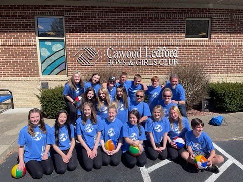 SCOREINTL1's tweet photo. Spring Break season = Mission Trip season!  We have groups serving this week in Dominican Republic, Gulf Shores (AL), Harlan (KY), Selma (AL), and Eutaw (AL).  It’s not too late to get signed up for a summer mission trip!!   #explorewithscore https://t.co/tNye2YswLL