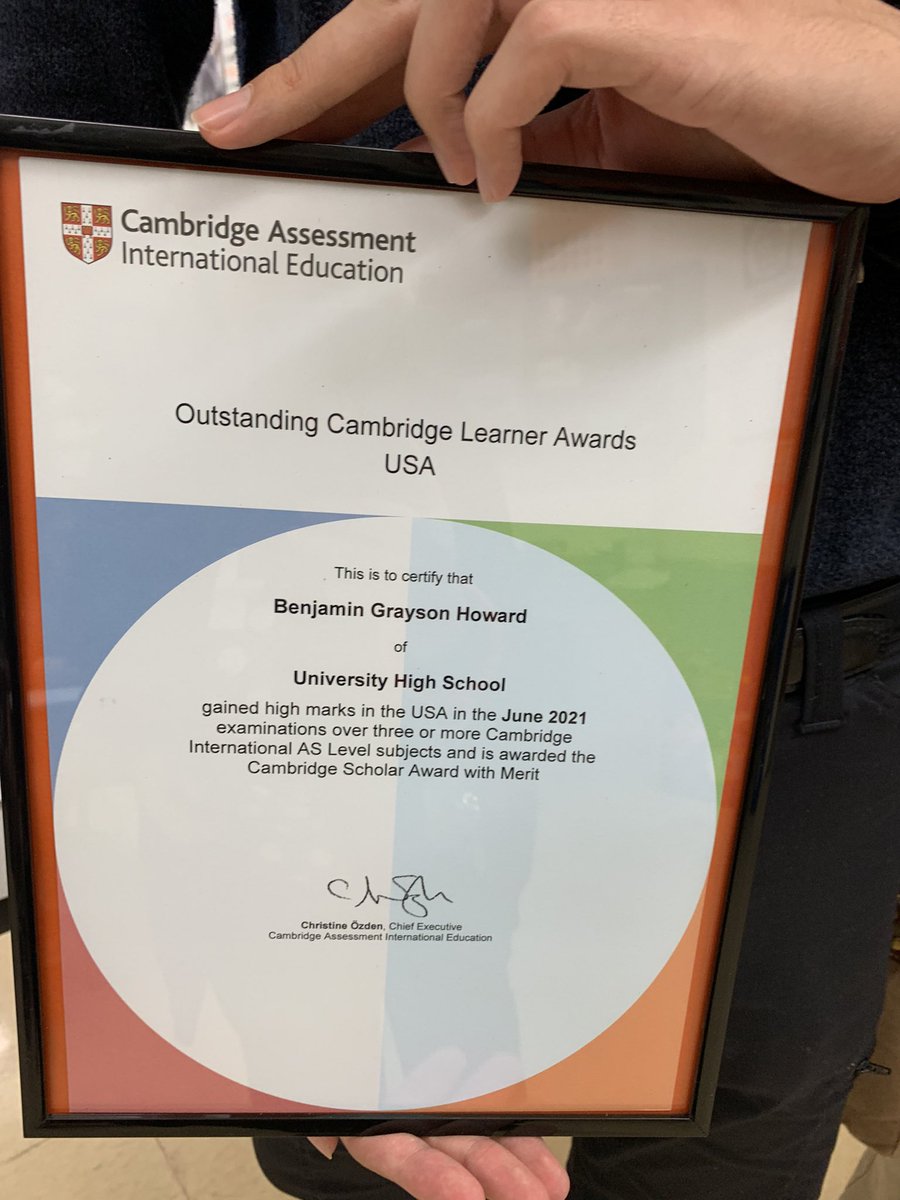 Congratulations to Ben Howard who received the Cambridge Scholar with Merit Award. We are proud of your achievements! <a href="/BLastowski/">Bill Lastowski</a> <a href="/UHSTitans411/">Titans News NeTwork</a> #AICE