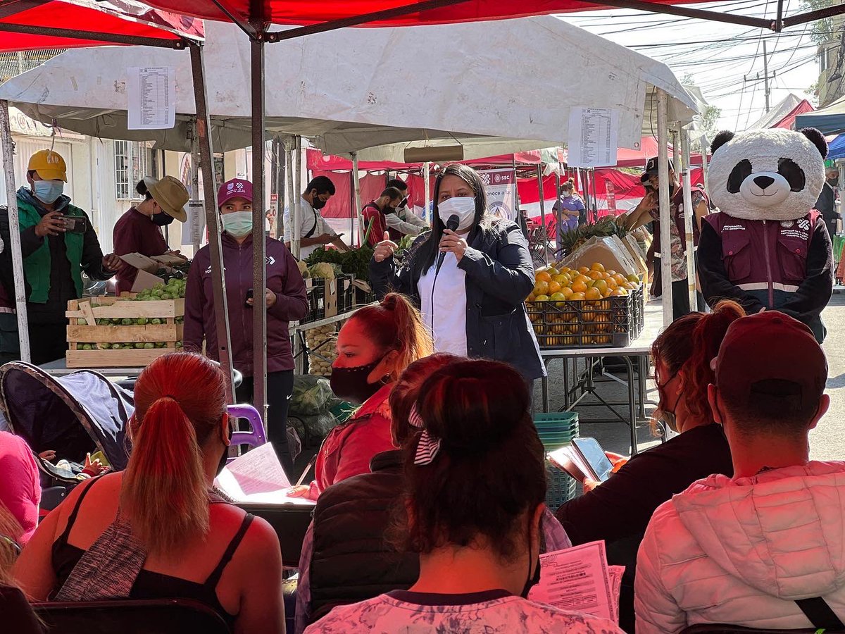 ParticipacionT's tweet photo. ¡Seguimos acercando La Feria del Bienestar a la alcaldía Tlalpan! Hoy estuvimos en la colonia Isidro Fabela  #AquíEnLaAlcaldíaTlalpan
Agradecemos a las vecinas y vecinos que participan en todos los servicios que ofrece el Gobierno de la Ciudad de México para su beneficio. https://t.co/eYyBLcfd21