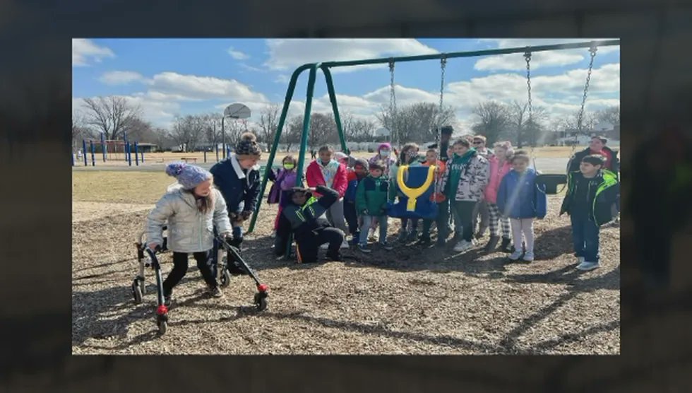 debraruh's tweet photo. #Bloomington 3rd graders write letters to #city advocating for #accessiblepark for classmate #nature #education #PwD #accessibility #disabilityinlcusion #PwD #nature #inclusion https://t.co/3HR6fXcxB5 https://t.co/qRWoeD9qEH