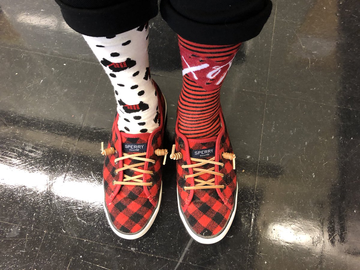 debbie_mailman (she/her) tweet media